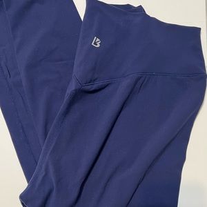 Navy blue buffbunny leggings size Large